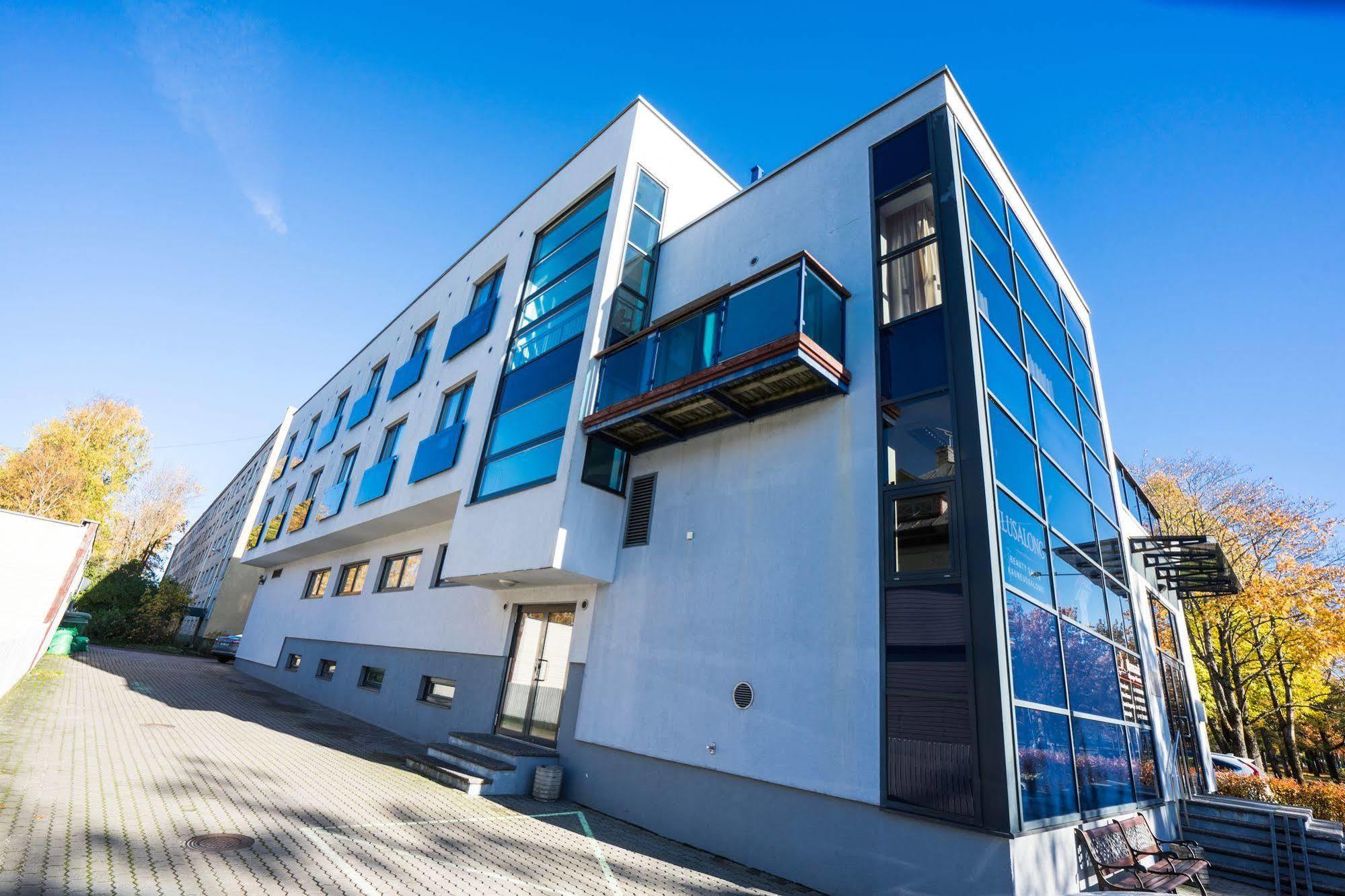Hotell Tammsaare Parnu Exterior photo