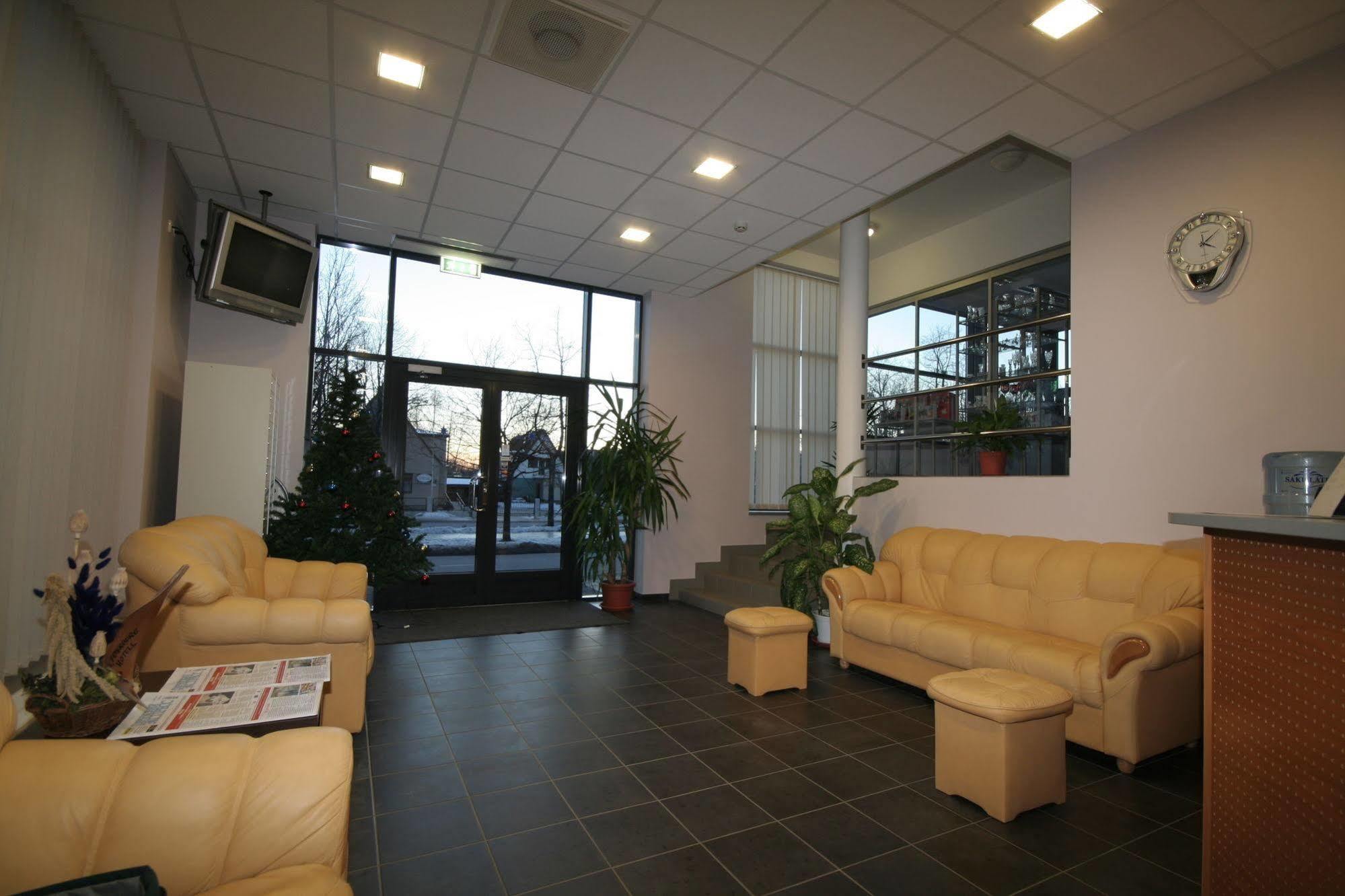 Hotell Tammsaare Parnu Exterior photo