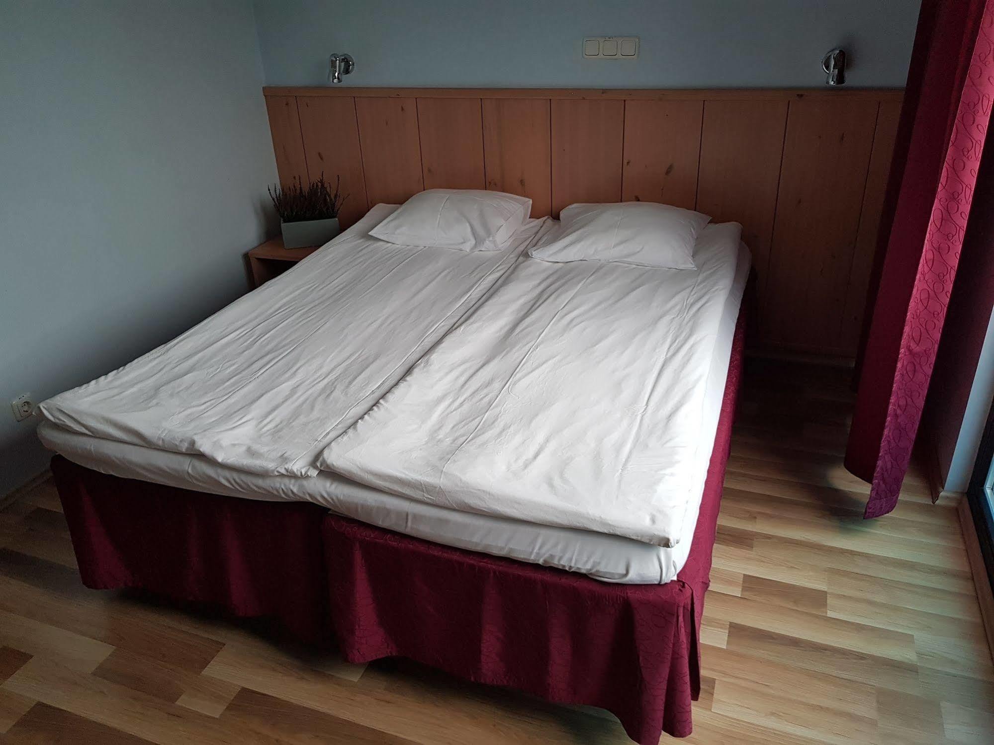 Hotell Tammsaare Parnu Exterior photo